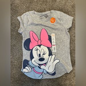 Adorable Jumping beans/Kohl’s girl’s gray Minnie Mouse t-short. Size 6.  NWT